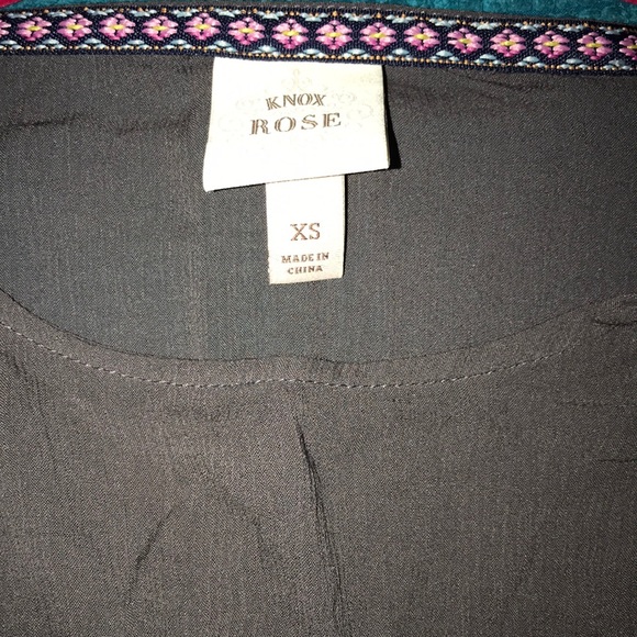 Knox Rose tasseled tunic - Picture 5 of 7